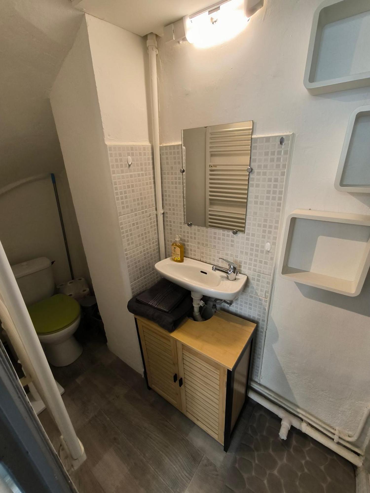 Appartement Chaleureux Dans Le Centre De Beziers Luaran gambar